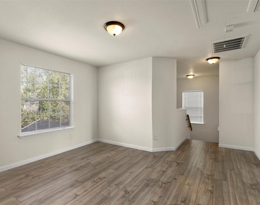 14106 Kinsbourne Lane - Photo Thumbnail 18