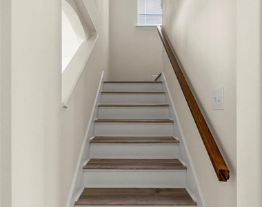 14106 Kinsbourne Lane - Photo Thumbnail 8