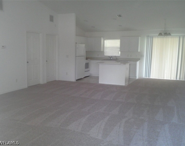 1407 W 10th Street - Photo Thumbnail 1