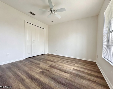 1407 W 10th Street - Photo Thumbnail 8