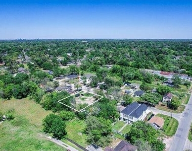 6217 Nuben Street - Photo Thumbnail 5