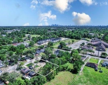 6217 Nuben Street - Photo Thumbnail 3