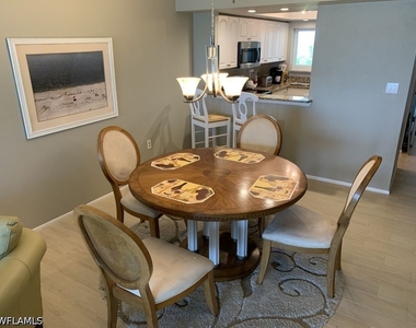 26370 Hickory Boulevard - Photo Thumbnail 7