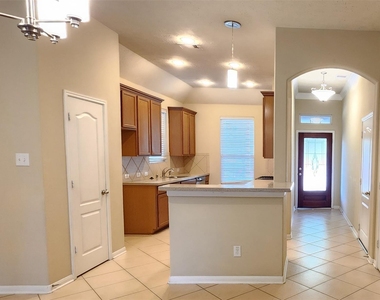 24502 Carlton Springs Lane - Photo Thumbnail 3