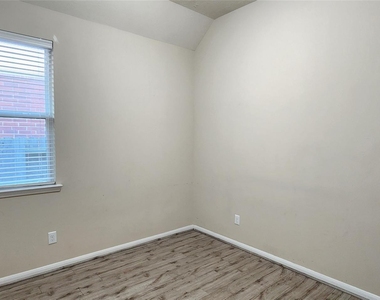 24502 Carlton Springs Lane - Photo Thumbnail 21