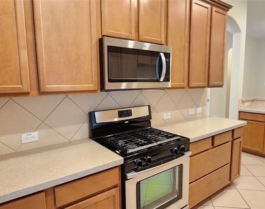 24502 Carlton Springs Lane - Photo Thumbnail 6