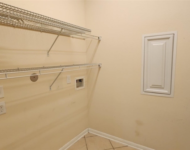 24502 Carlton Springs Lane - Photo Thumbnail 12