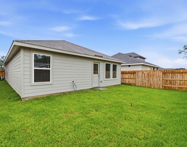 18716 Loom Dr - Photo Thumbnail 28