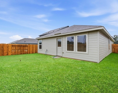 18716 Loom Dr - Photo Thumbnail 24