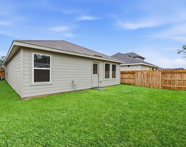 18716 Loom Dr - Photo Thumbnail 25