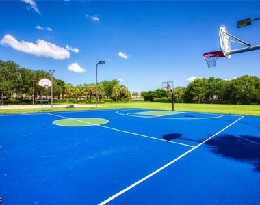 2430 Verdmont Court - Photo Thumbnail 7