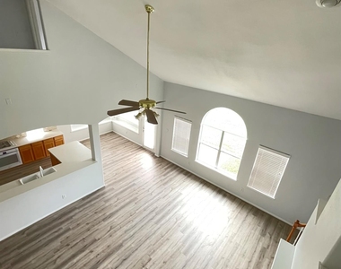 1322 Town Moor Court - Photo Thumbnail 7
