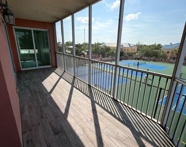 2743 1st Street - Photo Thumbnail 9