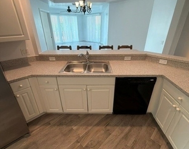 2743 1st Street - Photo Thumbnail 7