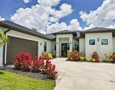 2701 Nw 11th Street - Photo Thumbnail 6