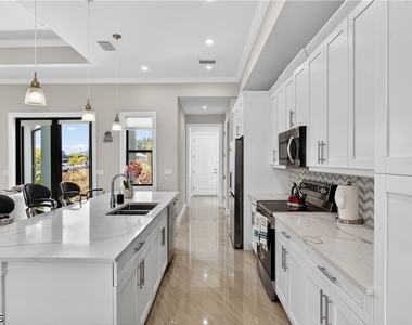 2701 Nw 11th Street - Photo Thumbnail 10