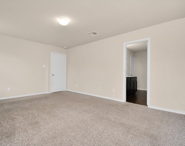 3210 Aldridge Drive - Photo Thumbnail 20