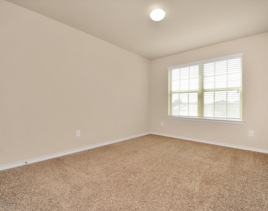 3210 Aldridge Drive - Photo Thumbnail 28