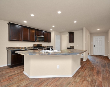 3210 Aldridge Drive - Photo Thumbnail 11