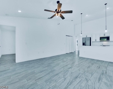 849 Bedford Drive - Photo Thumbnail 23
