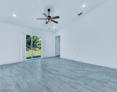 851 Bedford Drive - Photo Thumbnail 22