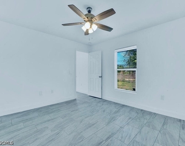 851 Bedford Drive - Photo Thumbnail 26