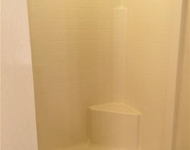 4021 28th Street Sw - Photo Thumbnail 7
