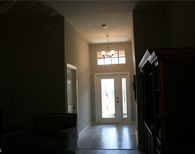 15472 Admiralty Circle - Photo Thumbnail 7