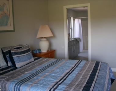 15472 Admiralty Circle - Photo Thumbnail 21
