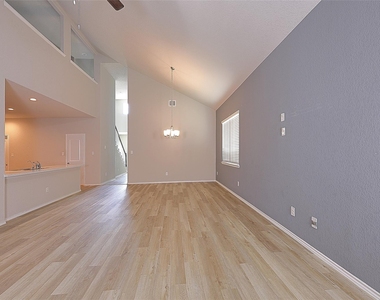 5542 Redwood Summit Lane - Photo Thumbnail 8