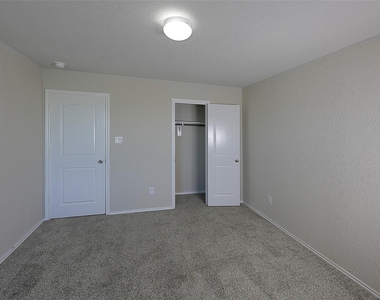 5542 Redwood Summit Lane - Photo Thumbnail 23
