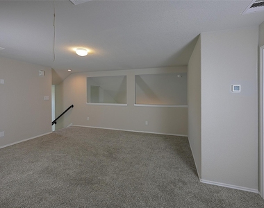5542 Redwood Summit Lane - Photo Thumbnail 17