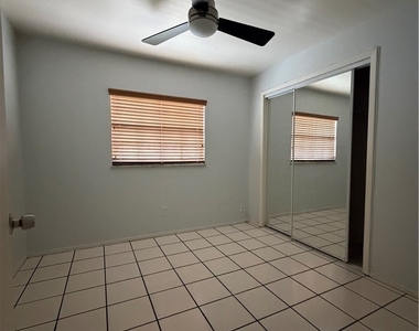 5423 9th Avenue - Photo Thumbnail 7