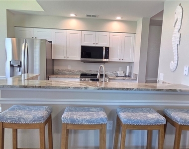 16635 Lake Circle Drive - Photo Thumbnail 3