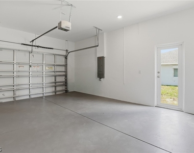 4710 27th Street Sw - Photo Thumbnail 17