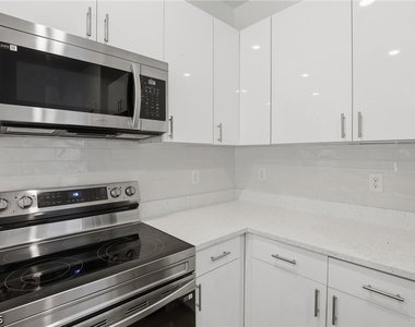 4710 27th Street Sw - Photo Thumbnail 8