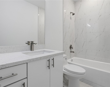 4710 27th Street Sw - Photo Thumbnail 20