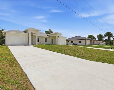 4710 27th Street Sw - Photo Thumbnail 1