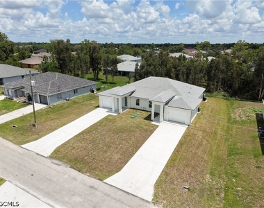 4708 27th Street Sw - Photo Thumbnail 1