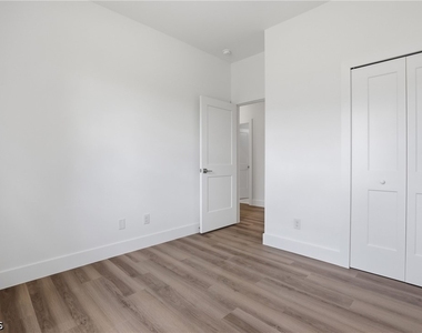 4708 27th Street Sw - Photo Thumbnail 10