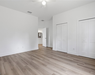 4708 27th Street Sw - Photo Thumbnail 14