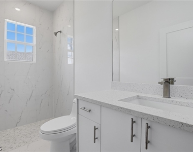 4708 27th Street Sw - Photo Thumbnail 11