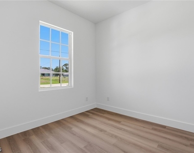 4708 27th Street Sw - Photo Thumbnail 23