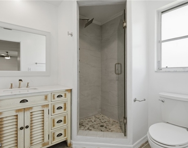 4425 N Canal Circle - Photo Thumbnail 7