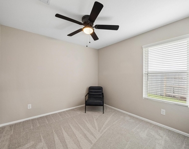 2701 Gale Park Court - Photo Thumbnail 15