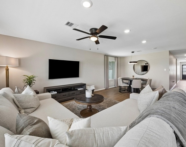 2701 Gale Park Court - Photo Thumbnail 3