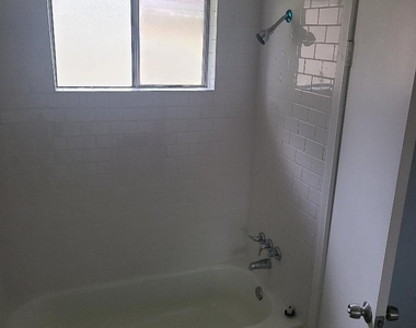 12823 Glenhollow Drive - Photo Thumbnail 5
