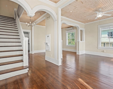 1014 31st Street - Photo Thumbnail 5
