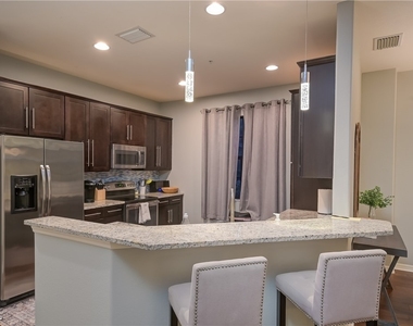 11845 Palba Way - Photo Thumbnail 7