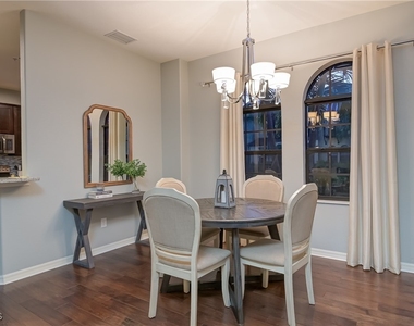 11845 Palba Way - Photo Thumbnail 6